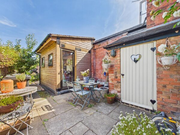 Blanch Croft, Melbourne, DE73 8GG