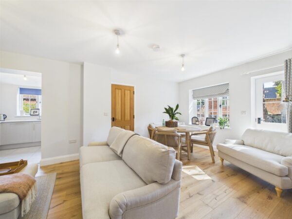 Gales Yard, Church Square, Melbourne, DE73 8JH