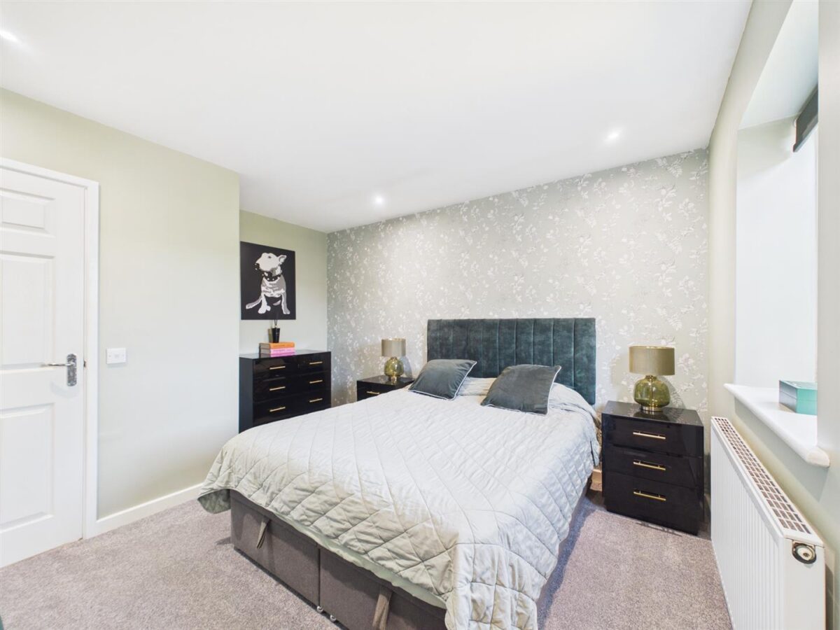 Adams Close, Hartshorne, DE11 7BL