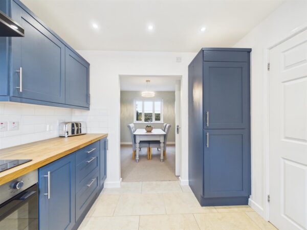 Adams Close, Hartshorne, DE11 7BL
