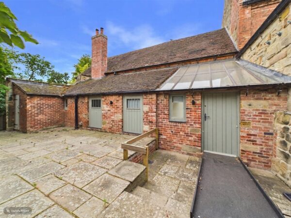 The Lower Tithe Barn, Church Square, Melbourne, DE73 8JH
