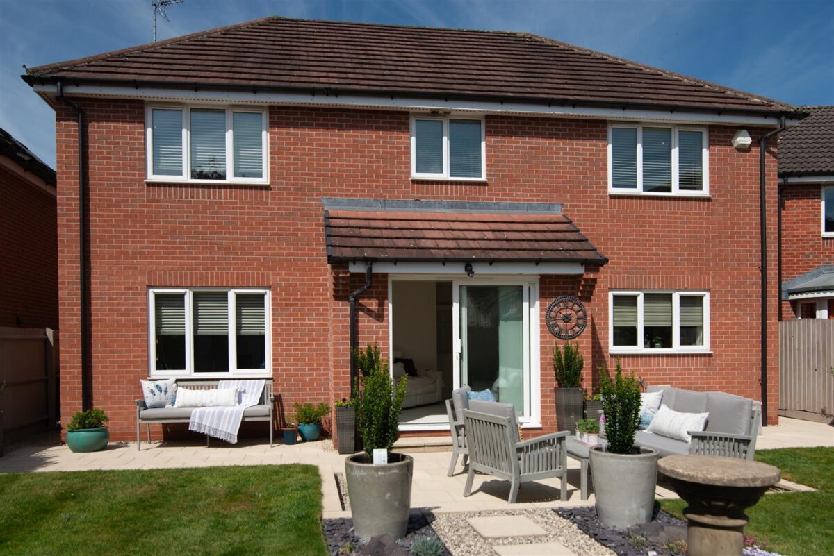 Hamlet Court, Chellaston, DE73 5AH
