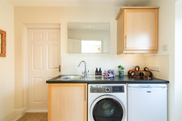 Hamlet Court, Chellaston, DE73 5AH