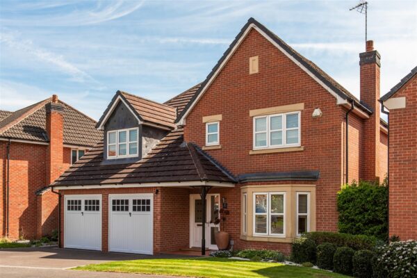 Hamlet Court, Chellaston, DE73 5AH