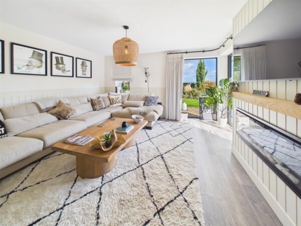 Pippin Heath, Kings Newton Lane, Melbourne, DE73