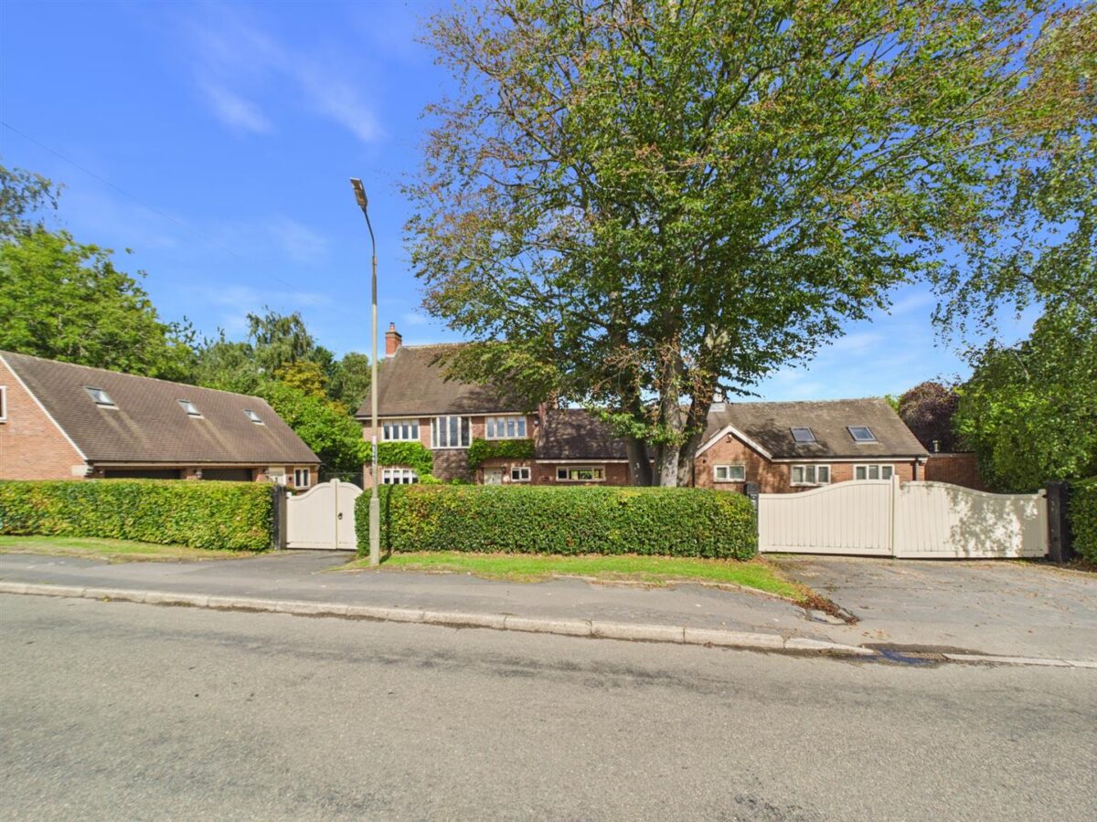 Pippin Heath, Kings Newton Lane, Melbourne, DE73