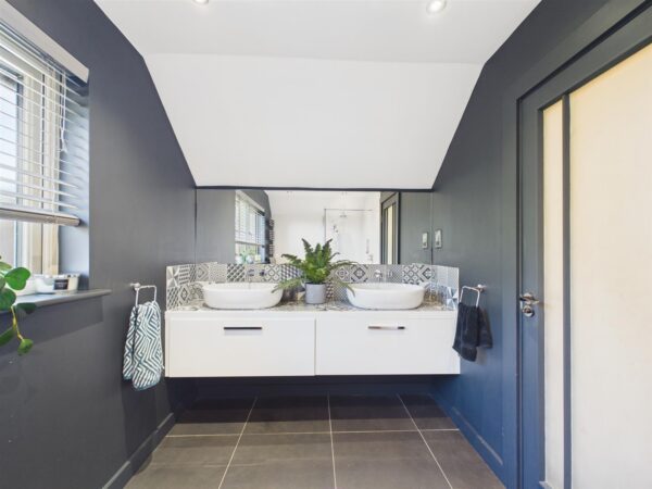 Pippin Heath, Kings Newton Lane, Melbourne, DE73