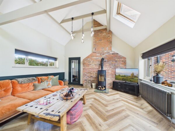 Pippin Heath, Kings Newton Lane, Melbourne, DE73