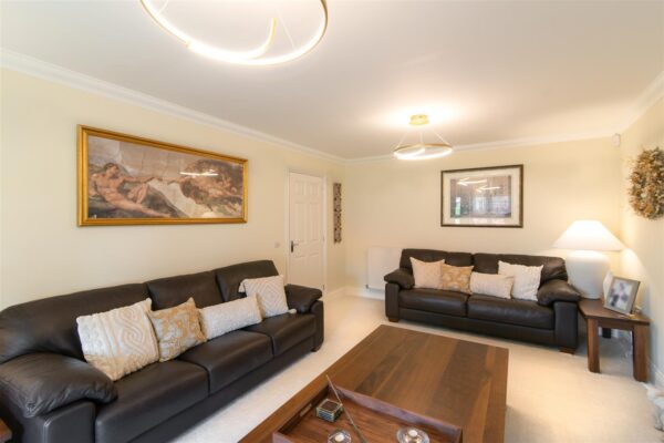 Hamlet Court, Chellaston, DE73 5AH