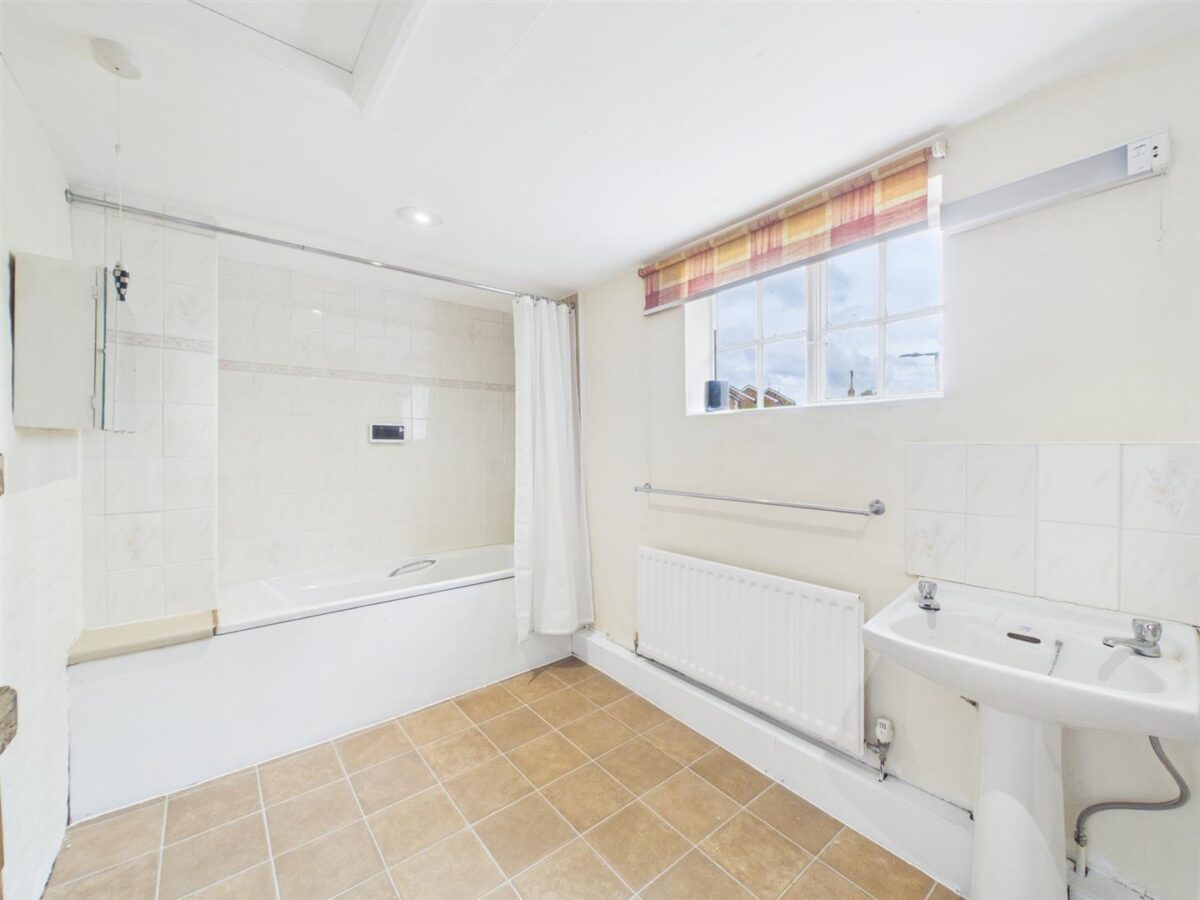 Rose's Cottage, Blanch Croft, Melbourne, DE73 8GG