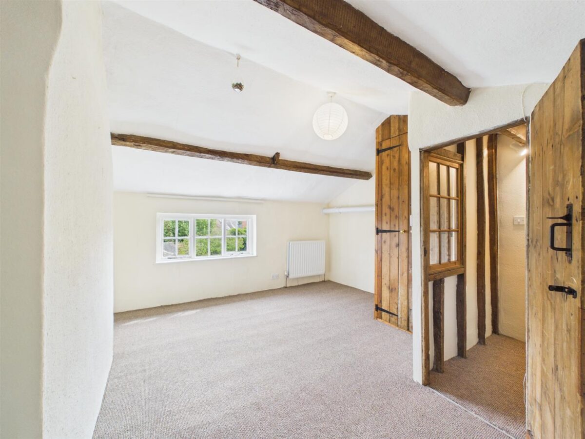 Rose's Cottage, Blanch Croft, Melbourne, DE73 8GG