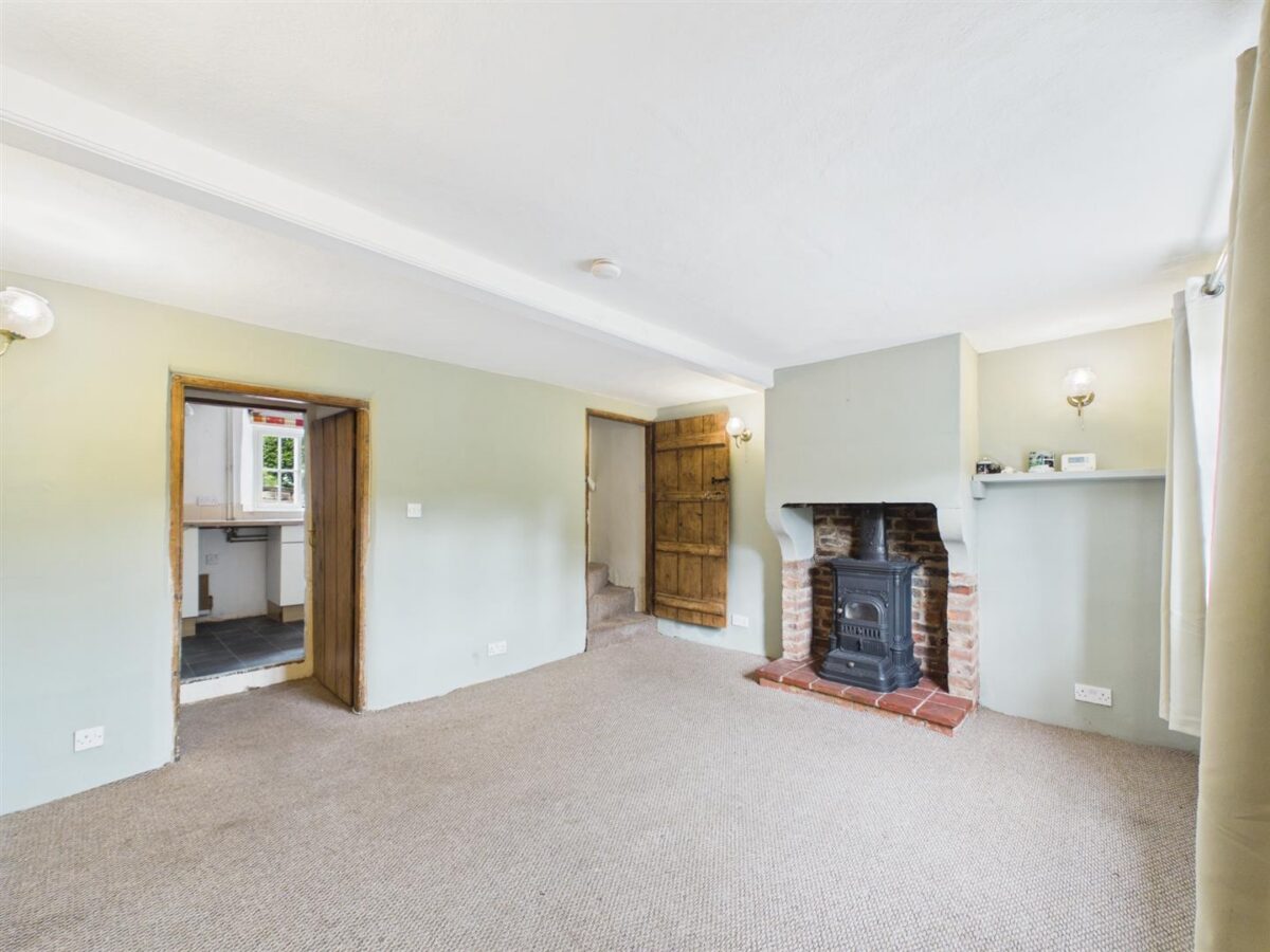 Rose's Cottage, Blanch Croft, Melbourne, DE73 8GG