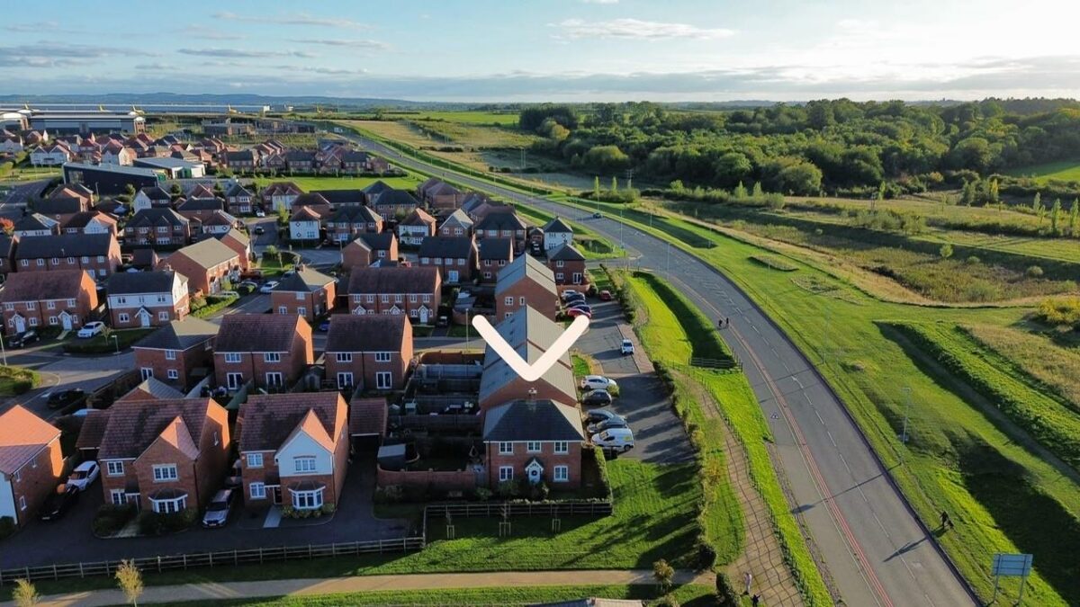 Ayrton Drive, Castle Donington, DE74 2BE