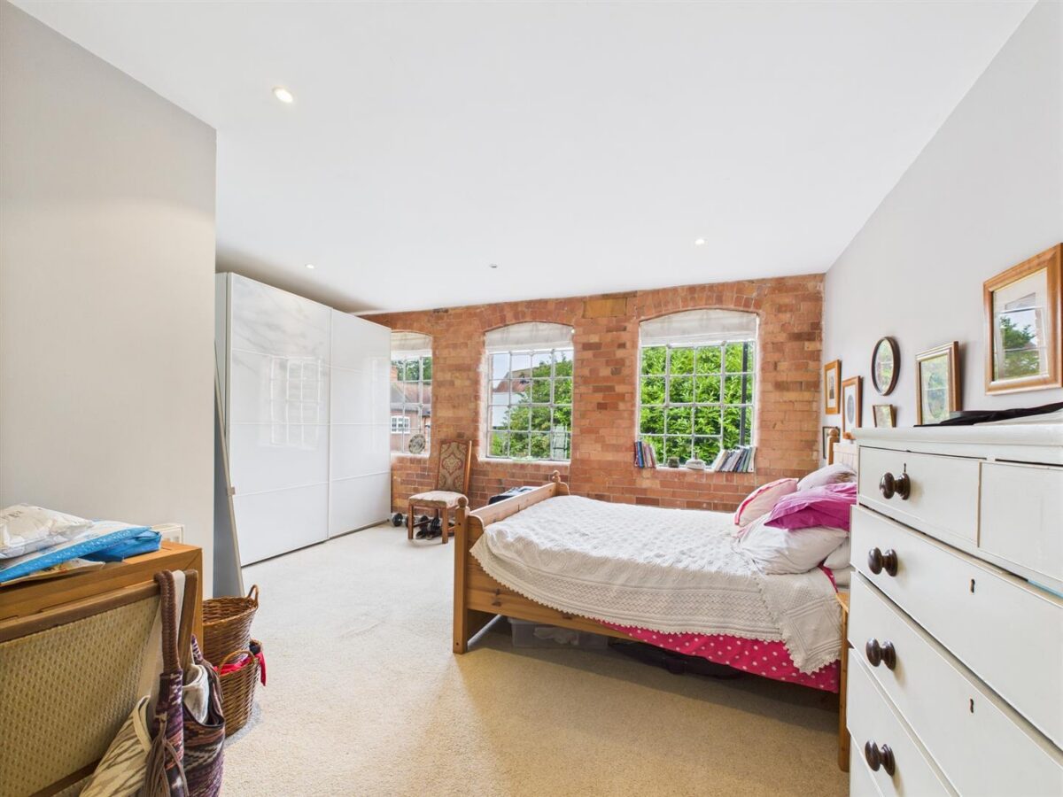 Castle Street, Melbourne, DE73 8DY